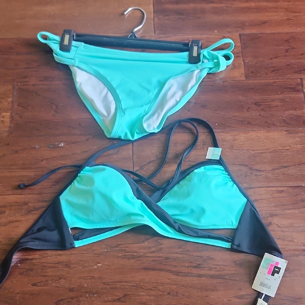 Aqua and Black Women's Bikini Set